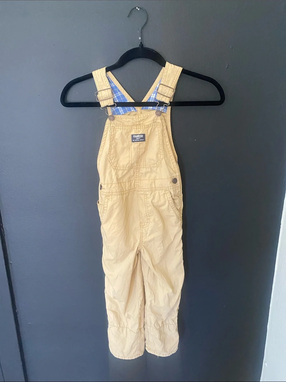 Oshkosh B’gosh 5T Kids Tan Bib Overalls